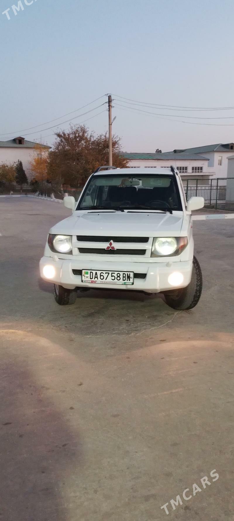 Mitsubishi Pajero 1999 - 70 000 TMT - Балканабат - img 4