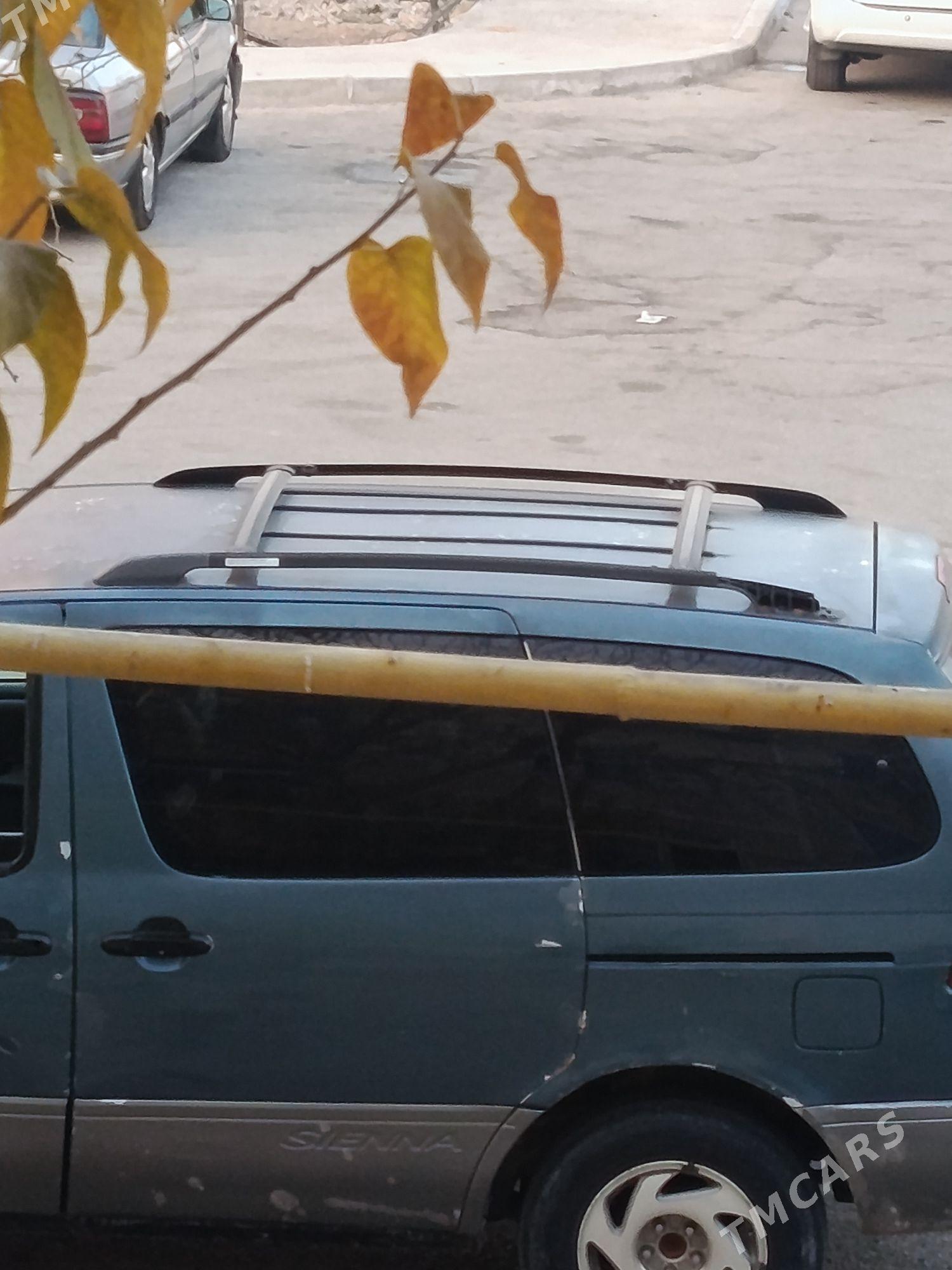 Toyota Sienna 2000 - 140 000 TMT - Туркменабат - img 6