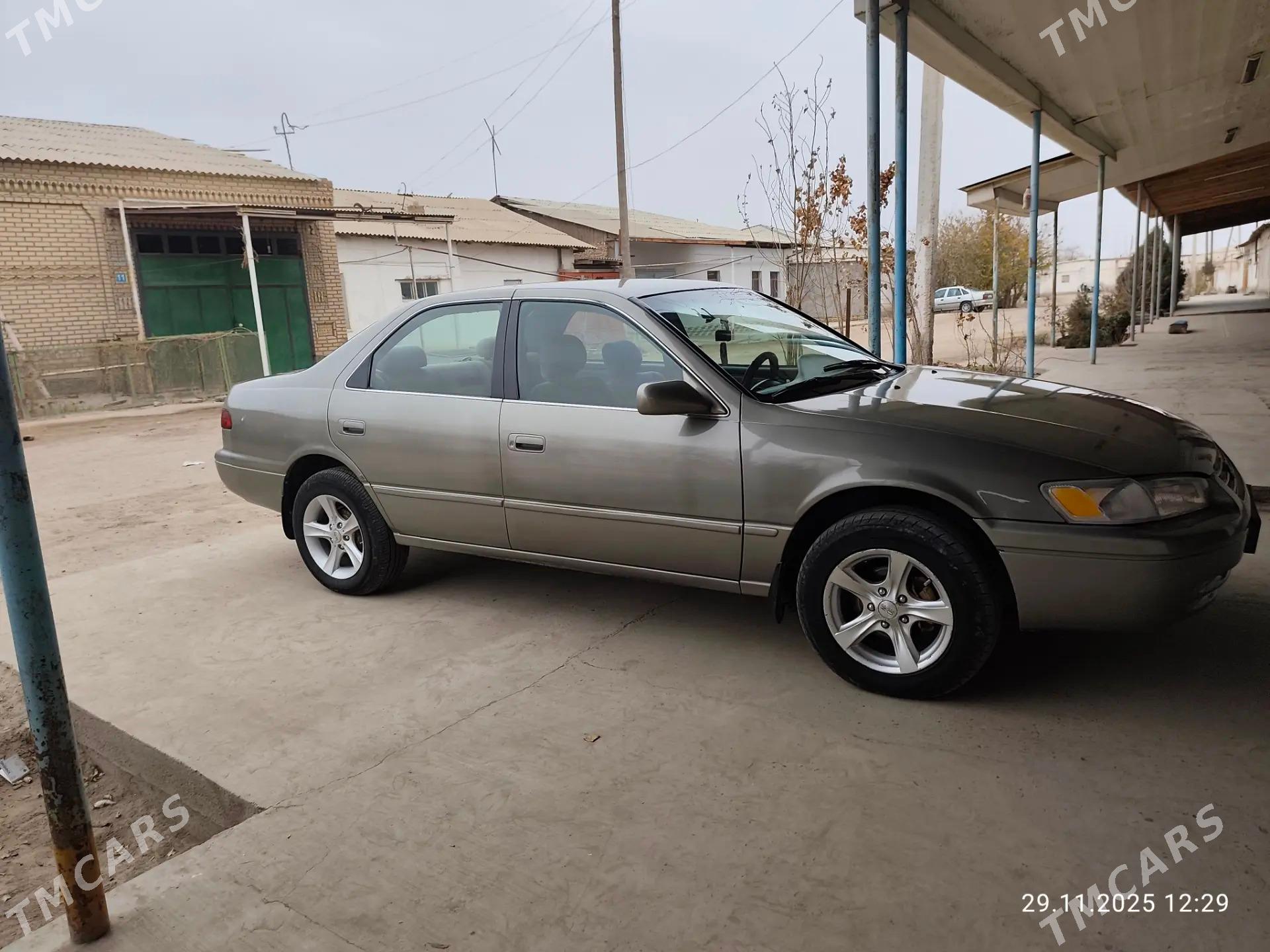 Toyota Camry 1998 - 116 000 TMT - Boldumsaz - img 8