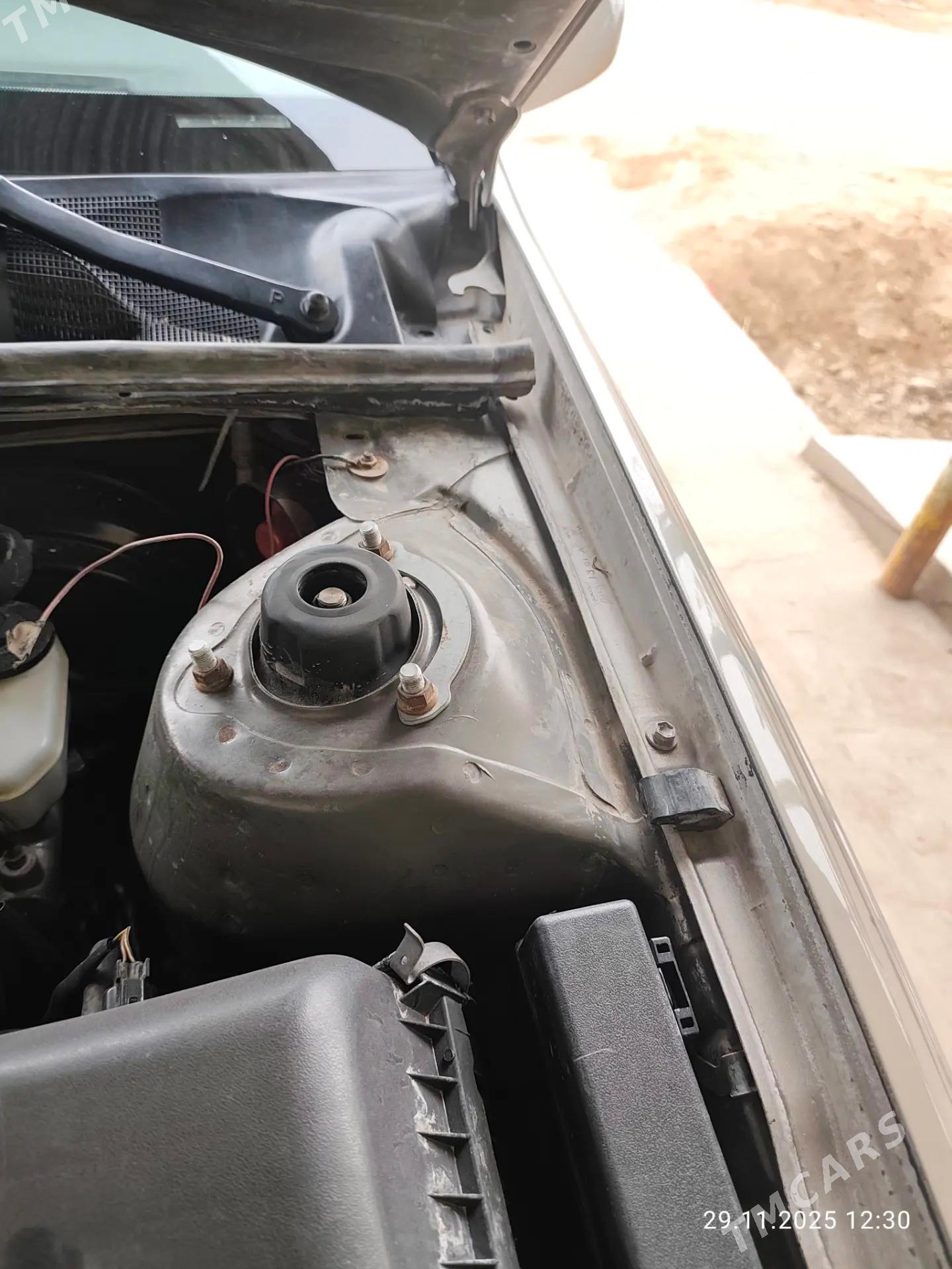 Toyota Camry 1998 - 116 000 TMT - Boldumsaz - img 6