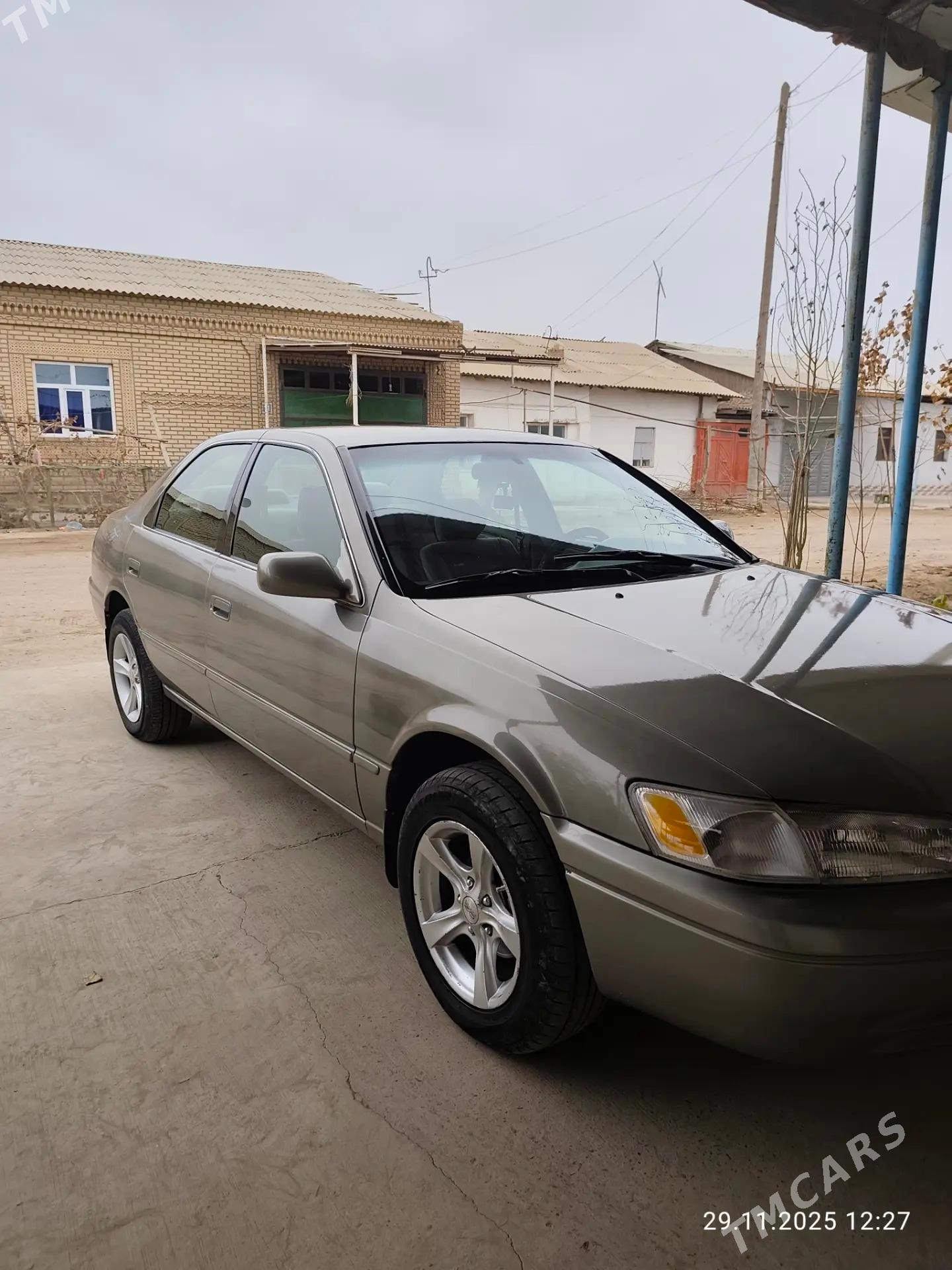 Toyota Camry 1998 - 116 000 TMT - Boldumsaz - img 2