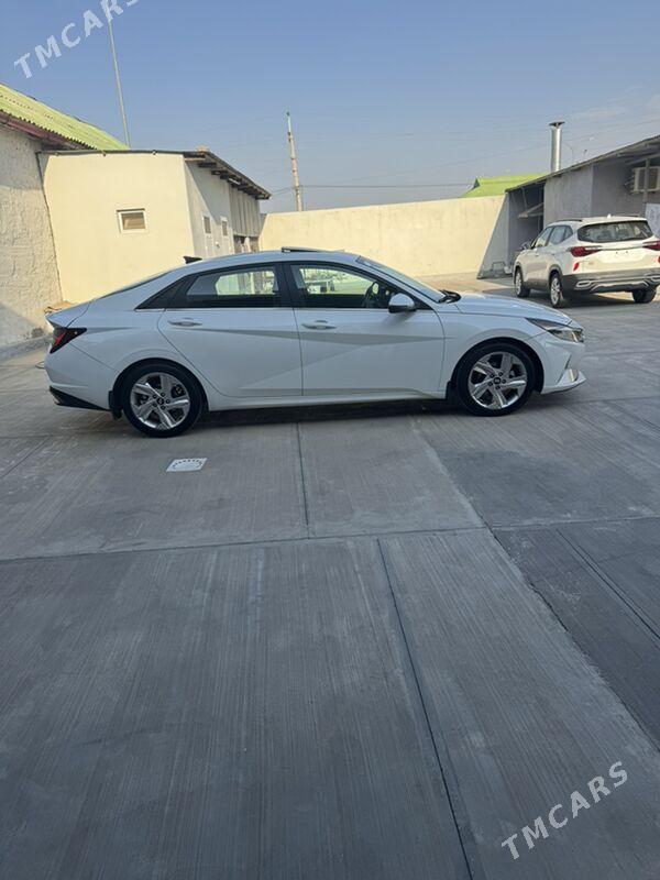 Hyundai Elantra 2021 - 255 000 TMT - Ашхабад - img 2