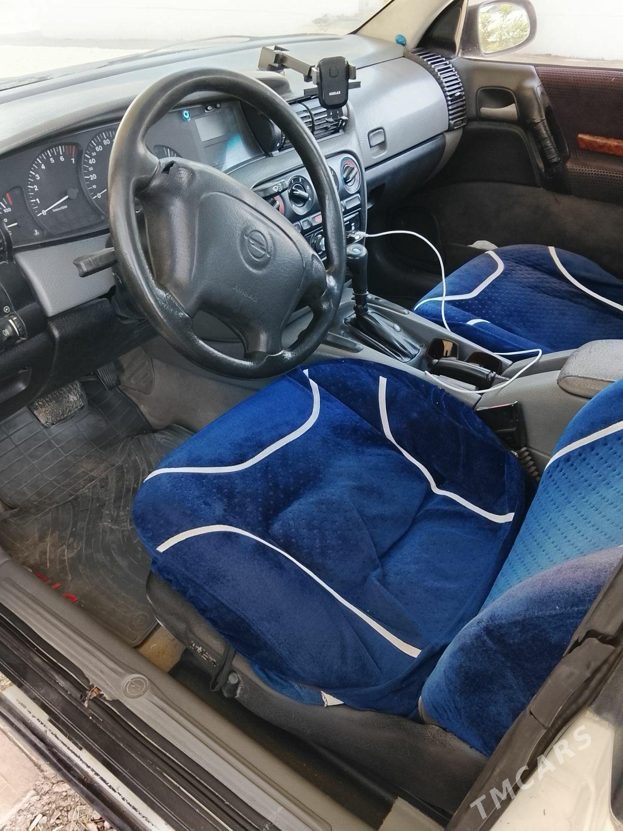 Opel Omega 1994 - 32 000 TMT - етр. Туркменбаши - img 4