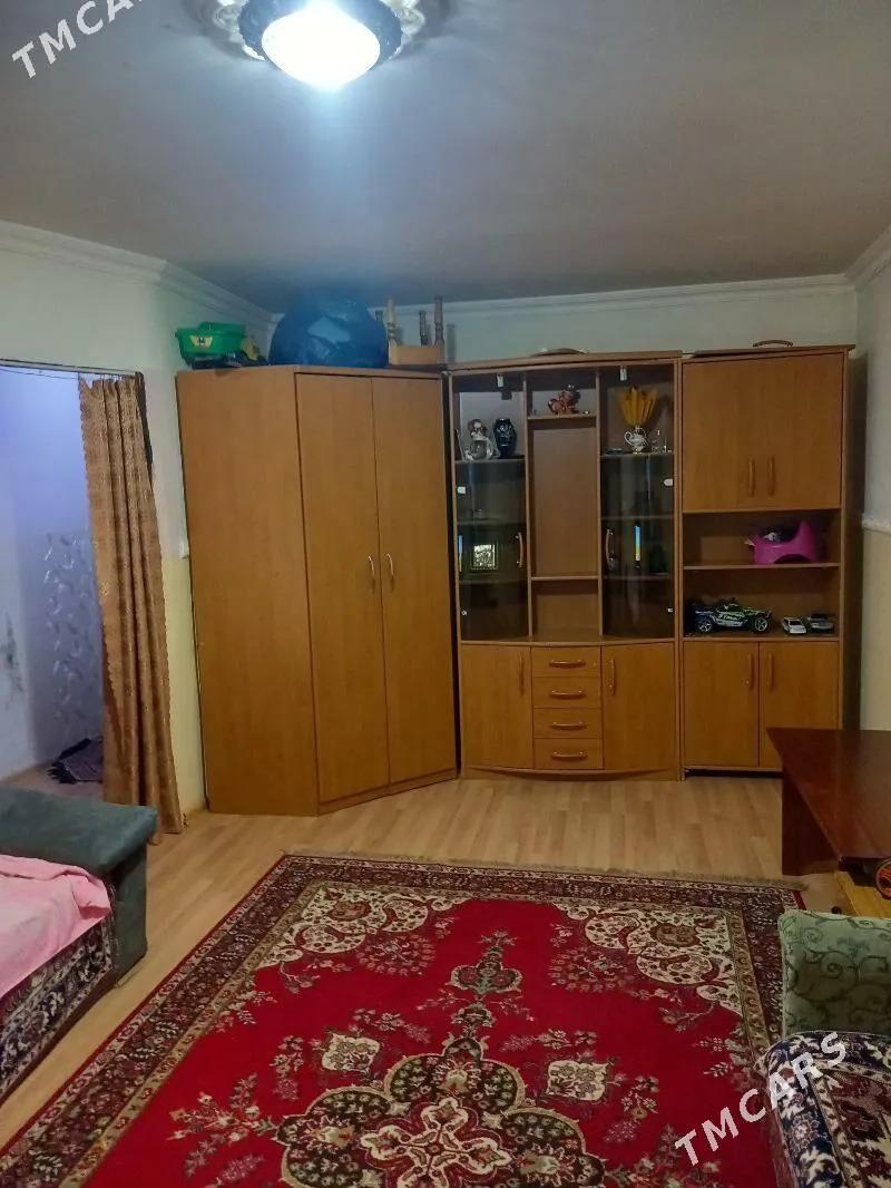 10 мкр 1в2 комнаты - Aşgabat - img 1