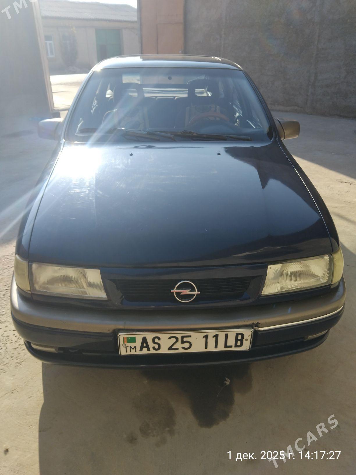 Opel Vectra 1993 - 30 000 TMT - Çärjew - img 4