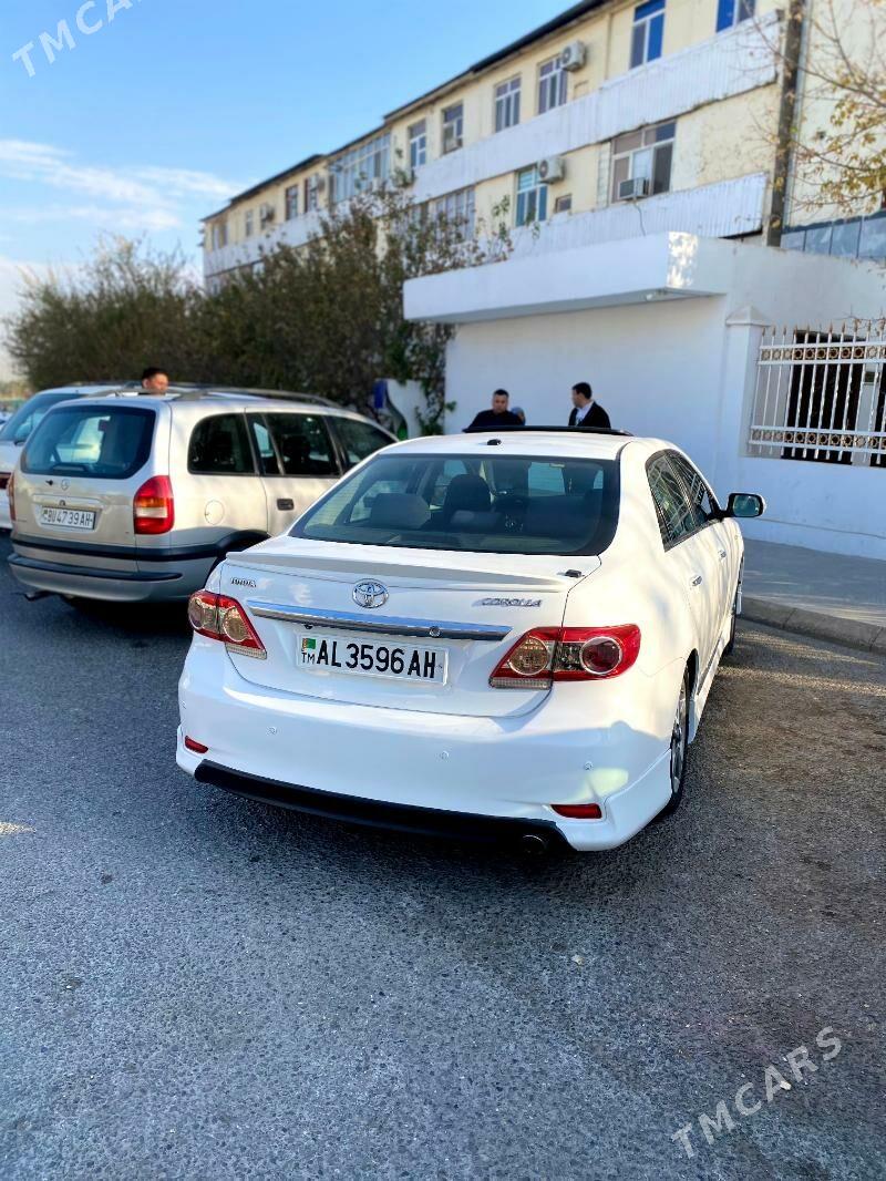 Toyota Corolla 2011 - 175 000 TMT - Ашхабад - img 4