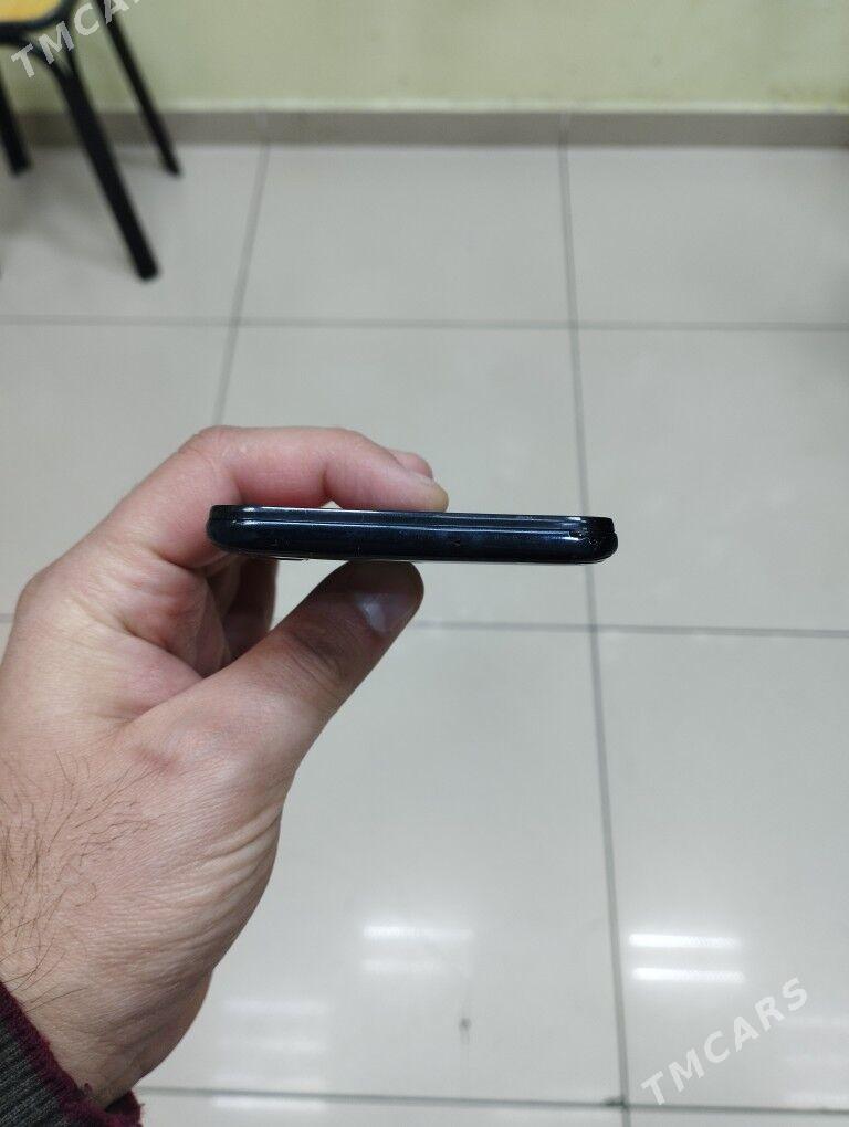 Samsung A30 S - Торговый центр "15 лет Независимости" - img 5