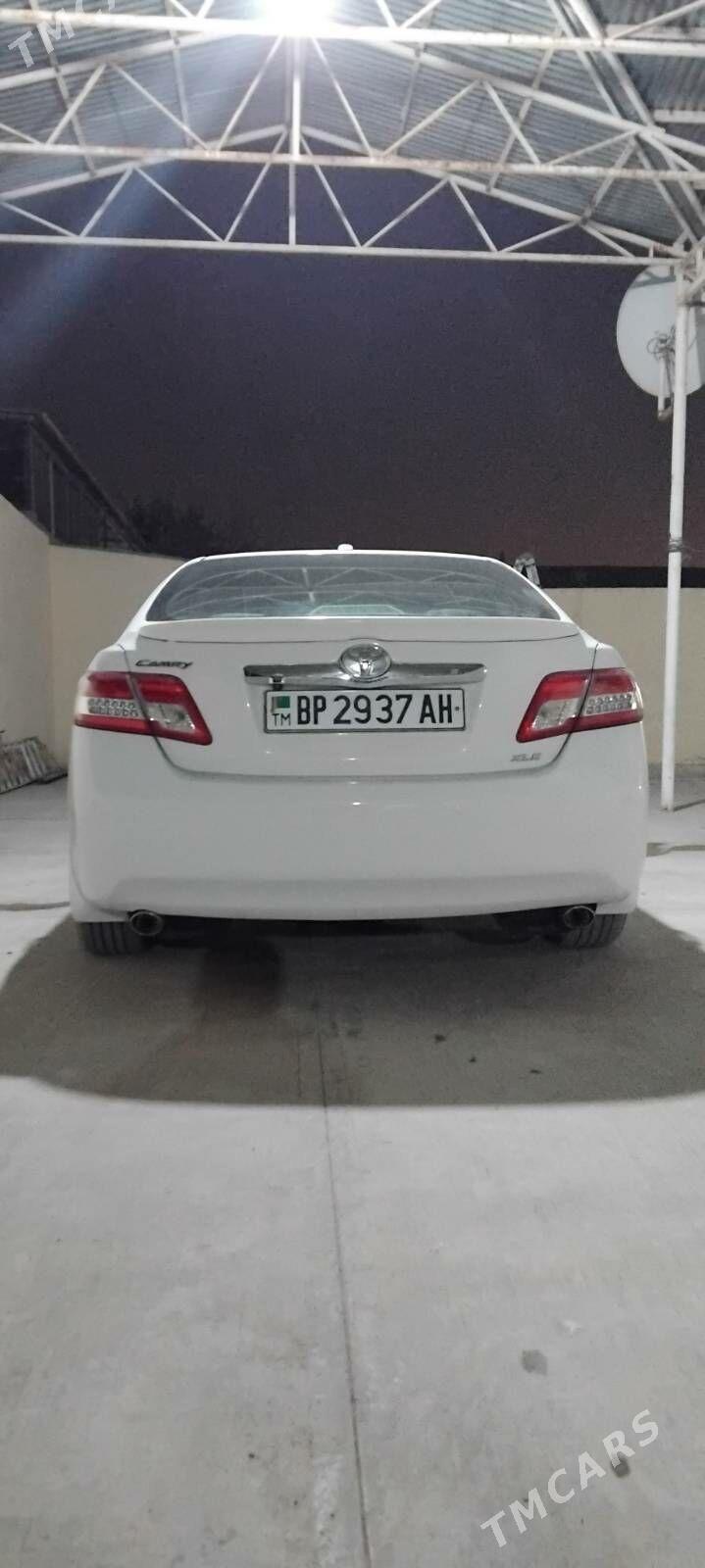 Toyota Camry 2010 - 210 000 TMT - Ашхабад - img 3