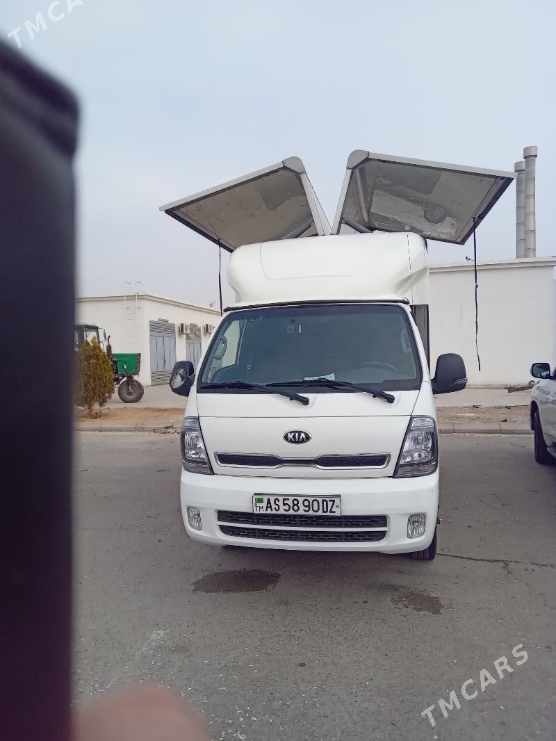 Kia Bongo 2021 - 265 000 TMT - Daşoguz - img 3