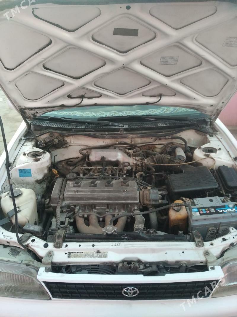 Toyota Corolla 1994 - 70 000 TMT - Daşoguz - img 3