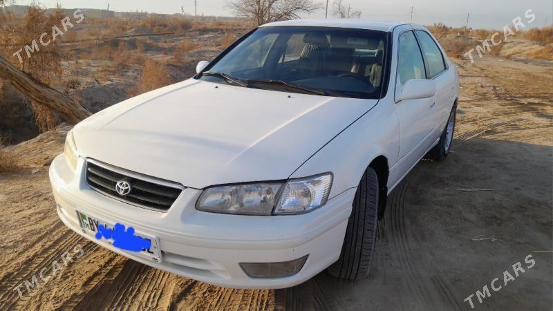 Toyota Camry 2000 - 130 000 TMT - Кёнеургенч - img 2