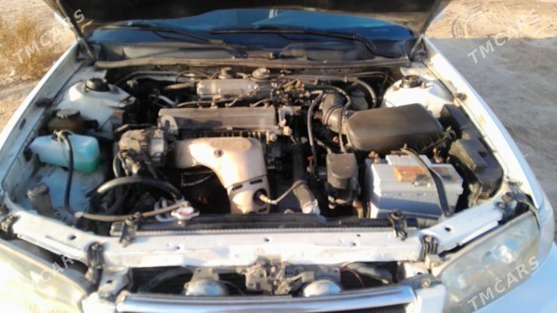 Toyota Camry 2000 - 130 000 TMT - Кёнеургенч - img 7