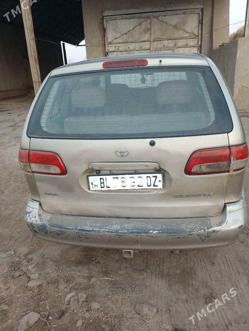 Toyota Sienna 2002 - 160 000 TMT - Гурбансолтан Едже - img 2