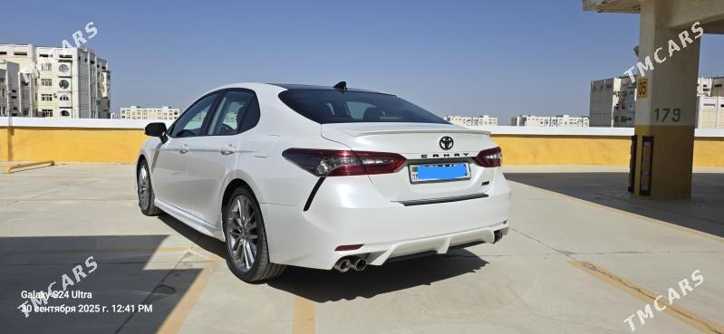 Toyota Camry 2023 - 530 000 TMT - Ашхабад - img 4