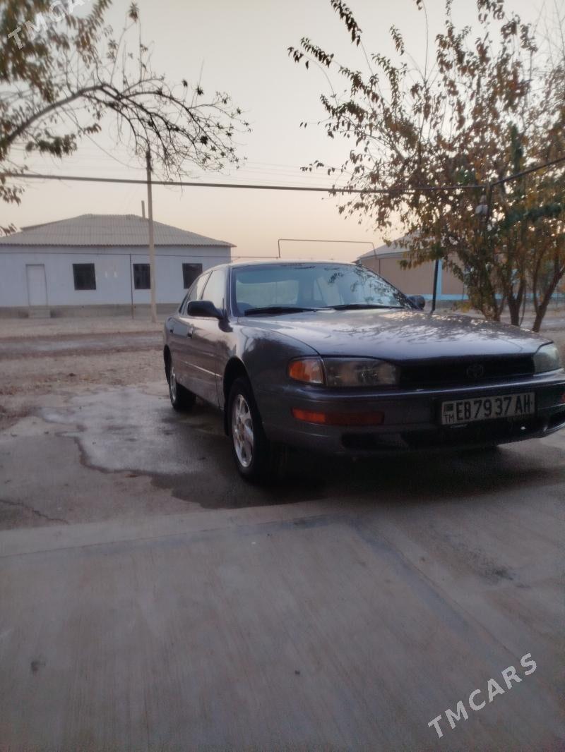 Toyota Camry 1993 - 98 000 TMT - Tejen - img 1