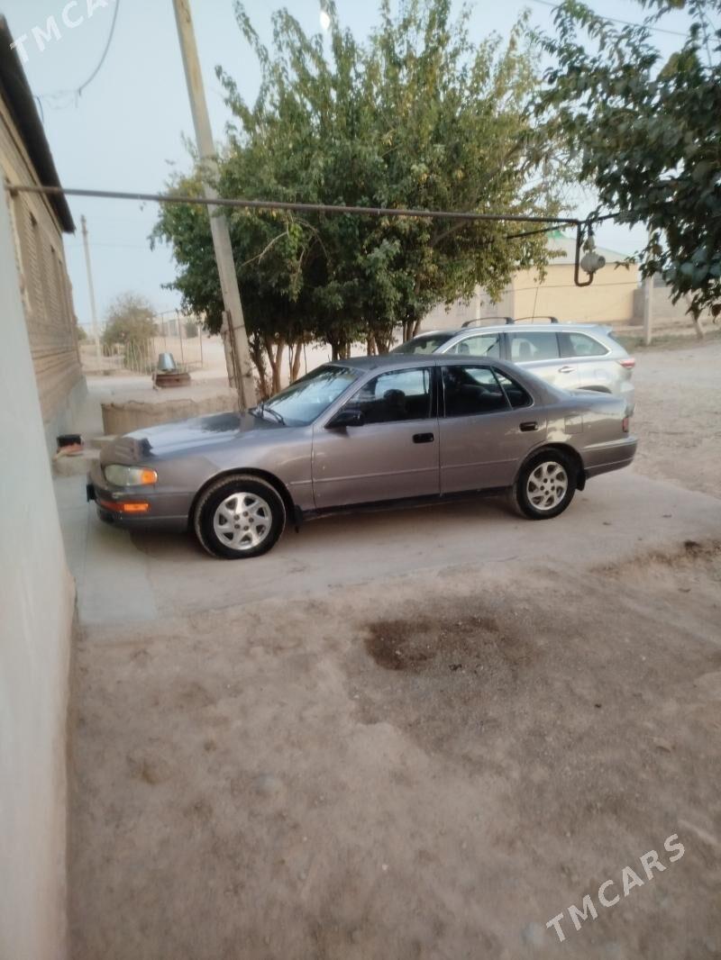 Toyota Camry 1993 - 98 000 TMT - Tejen - img 7