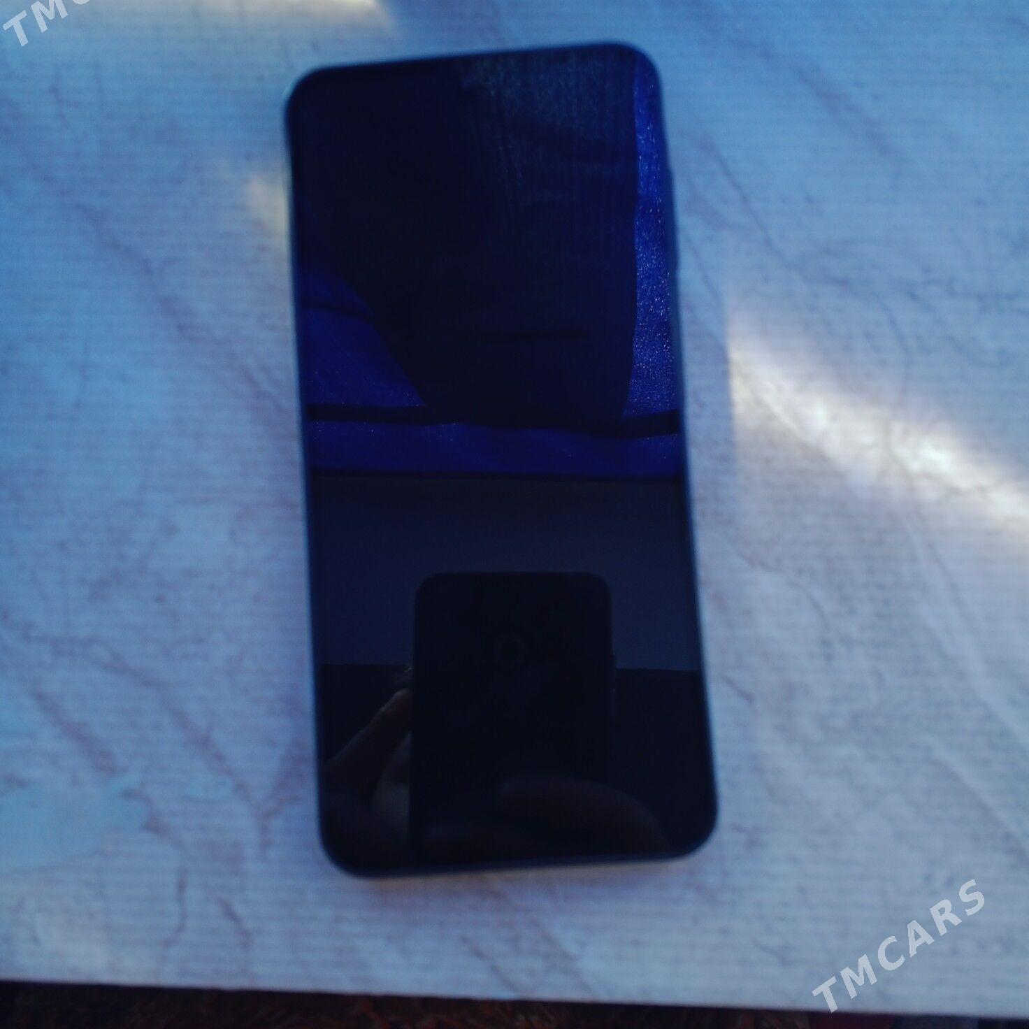 telefon - Mary - img 3