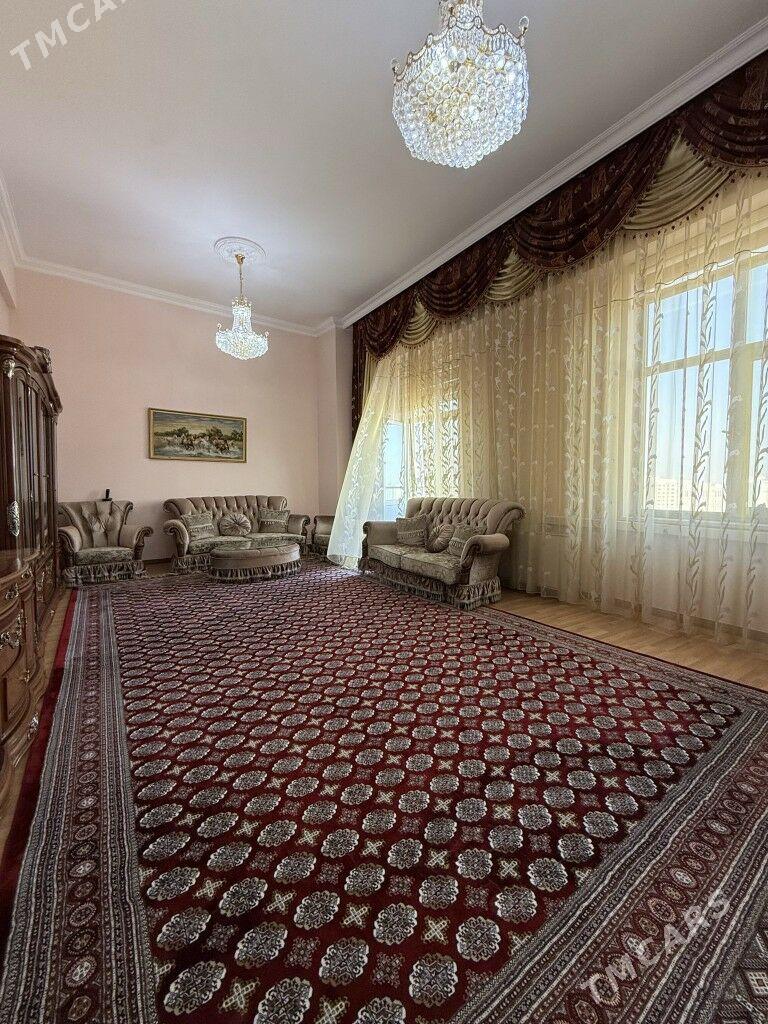 Podwoyskiy Elitka 4 komnat - Podwoýski köç. (Bitarap Türkmenistan şaýoly) - img 1