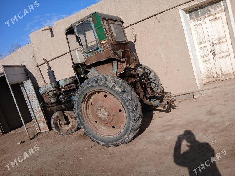 MTZ T-28 1988 - 24 000 TMT - етр. Туркменбаши - img 5