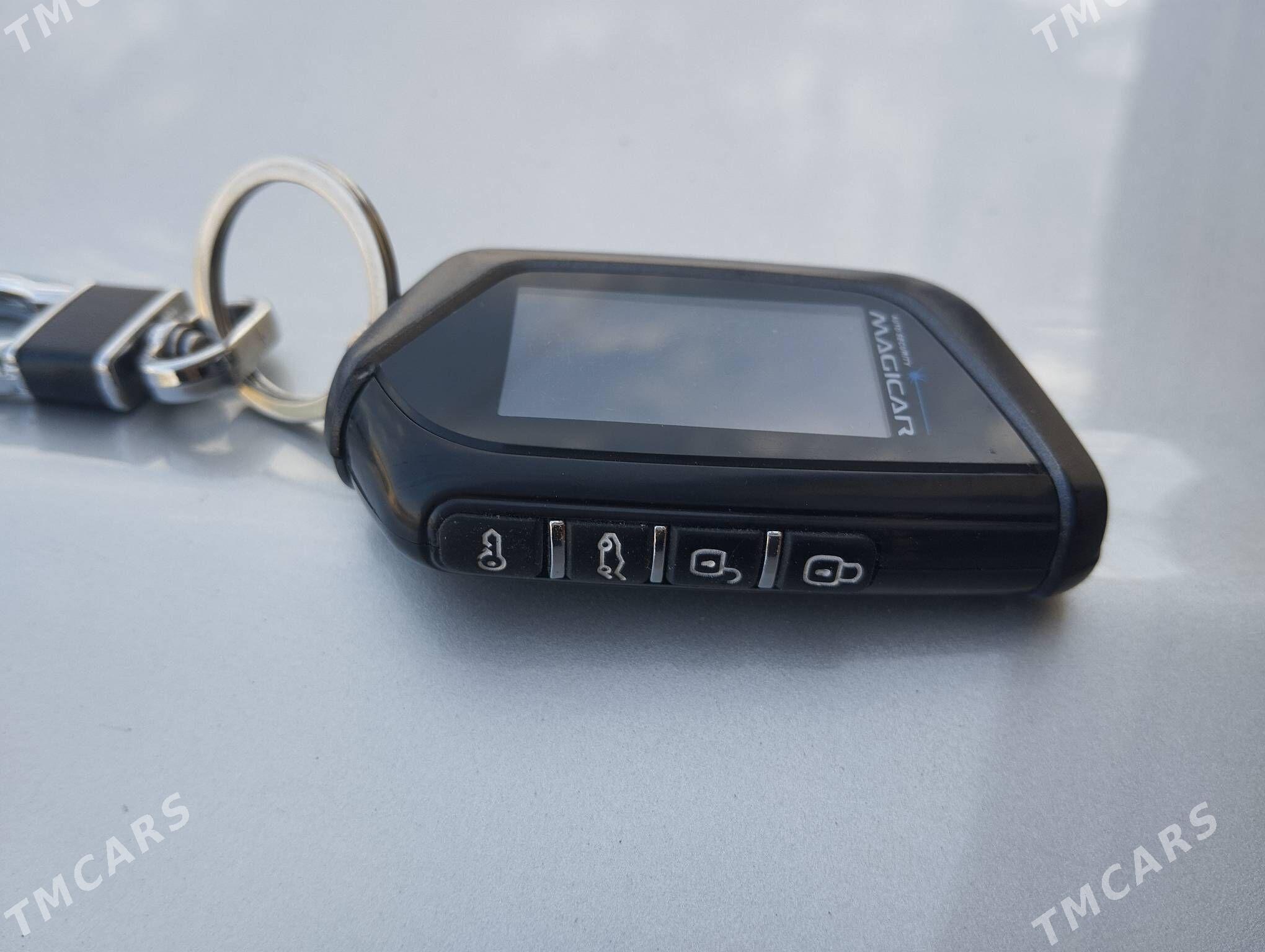 Toyota Camry 2004 - 180 000 TMT - Türkmenabat - img 8