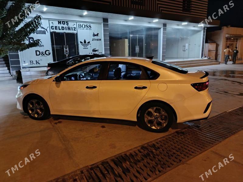 Kia Forte 2021 - 230 000 TMT - Mary - img 2