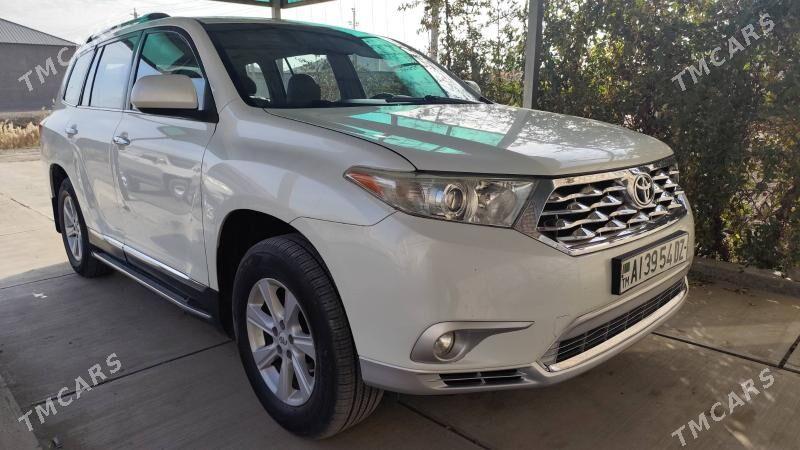 Toyota Highlander 2012 - 380 000 TMT - Дашогуз - img 1