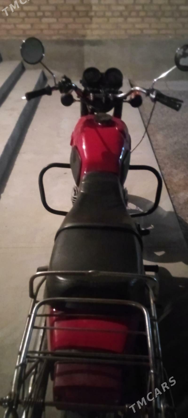 Iž Ýupiter 4 2005 - 12 000 TMT - Кака - img 1