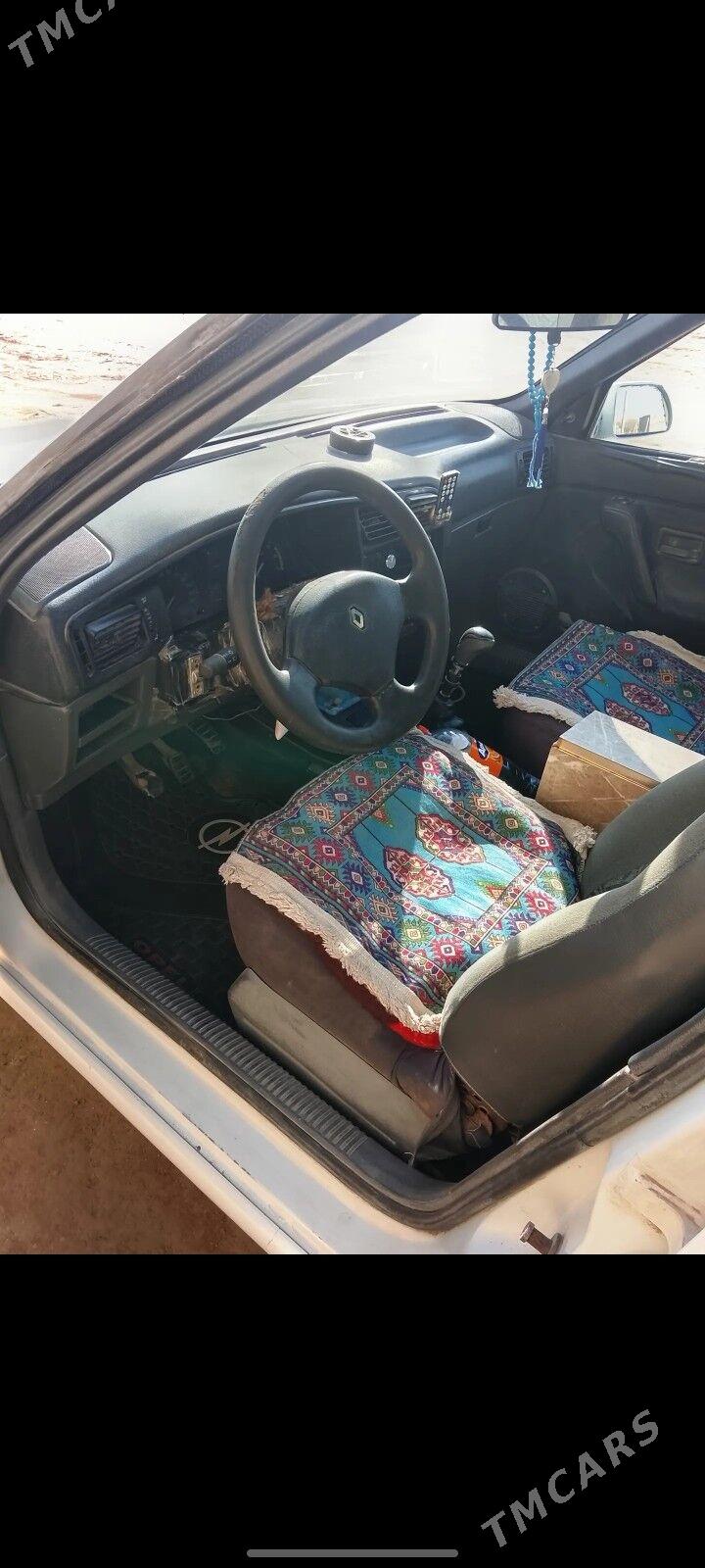 Renault Europa 19 1999 - 25 000 TMT - етр. Туркменбаши - img 2