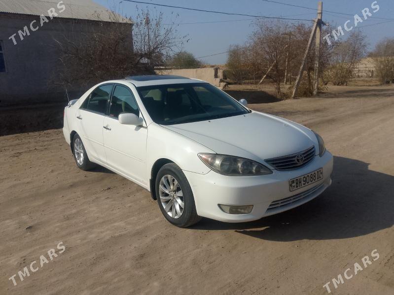 Toyota Camry 2002 - 150 000 TMT - Гурбансолтан Едже - img 2