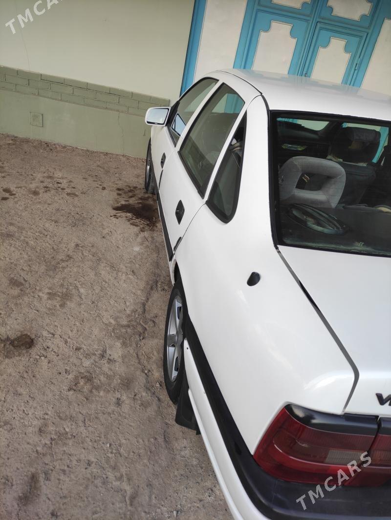 Opel Vectra 1993 - 35 000 TMT - Губадаг - img 3