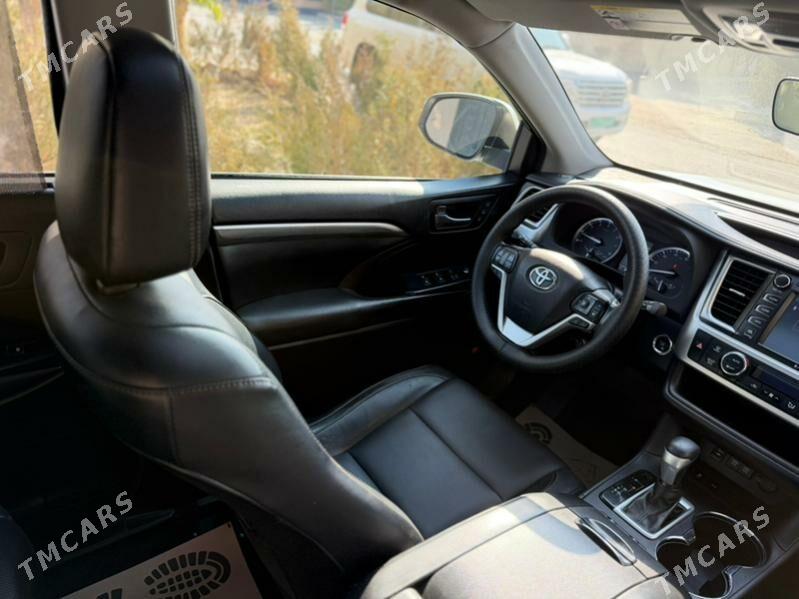 Toyota Highlander 2018 - 445 000 TMT - Ашхабад - img 8