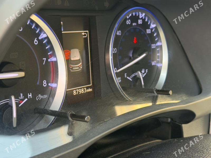 Toyota Highlander 2018 - 445 000 TMT - Ашхабад - img 9