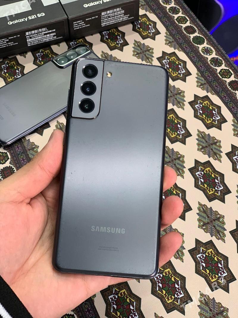 Samsung S21 - Mary - img 3