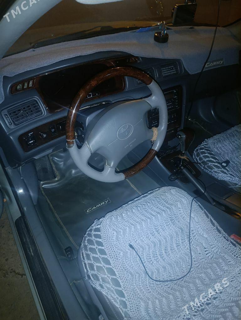 Toyota Camry 2000 - 165 000 TMT - Кёнеургенч - img 2