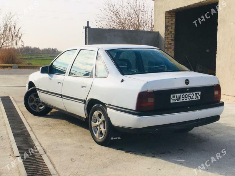 Opel Vectra 1989 - 22 000 TMT - Гороглы (Тагта) - img 4