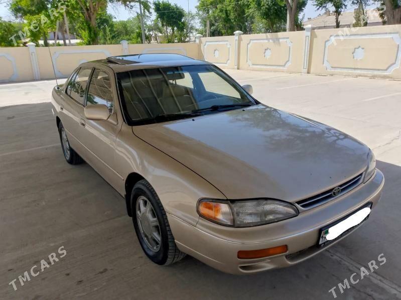 Toyota Camry 1996 - 36 000 TMT - 9 мкр - img 2