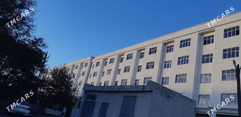 2х кмн 1й этаж в полуэлитке - Türkmenbaşy - img 2