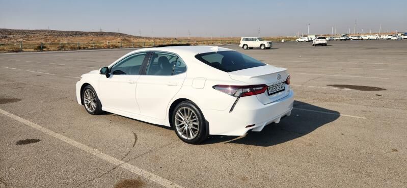 Toyota Camry 2021 - 442 000 TMT - Aşgabat - img 4