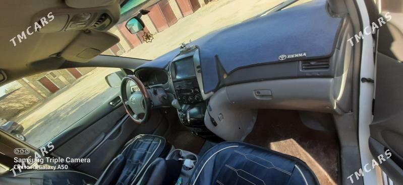 Toyota Sienna 2006 - 220 000 TMT - Dänew - img 5