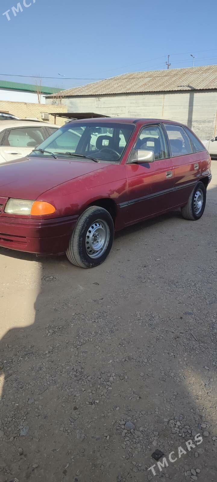 Opel Astra 1994 - 35 000 TMT - Mary - img 8