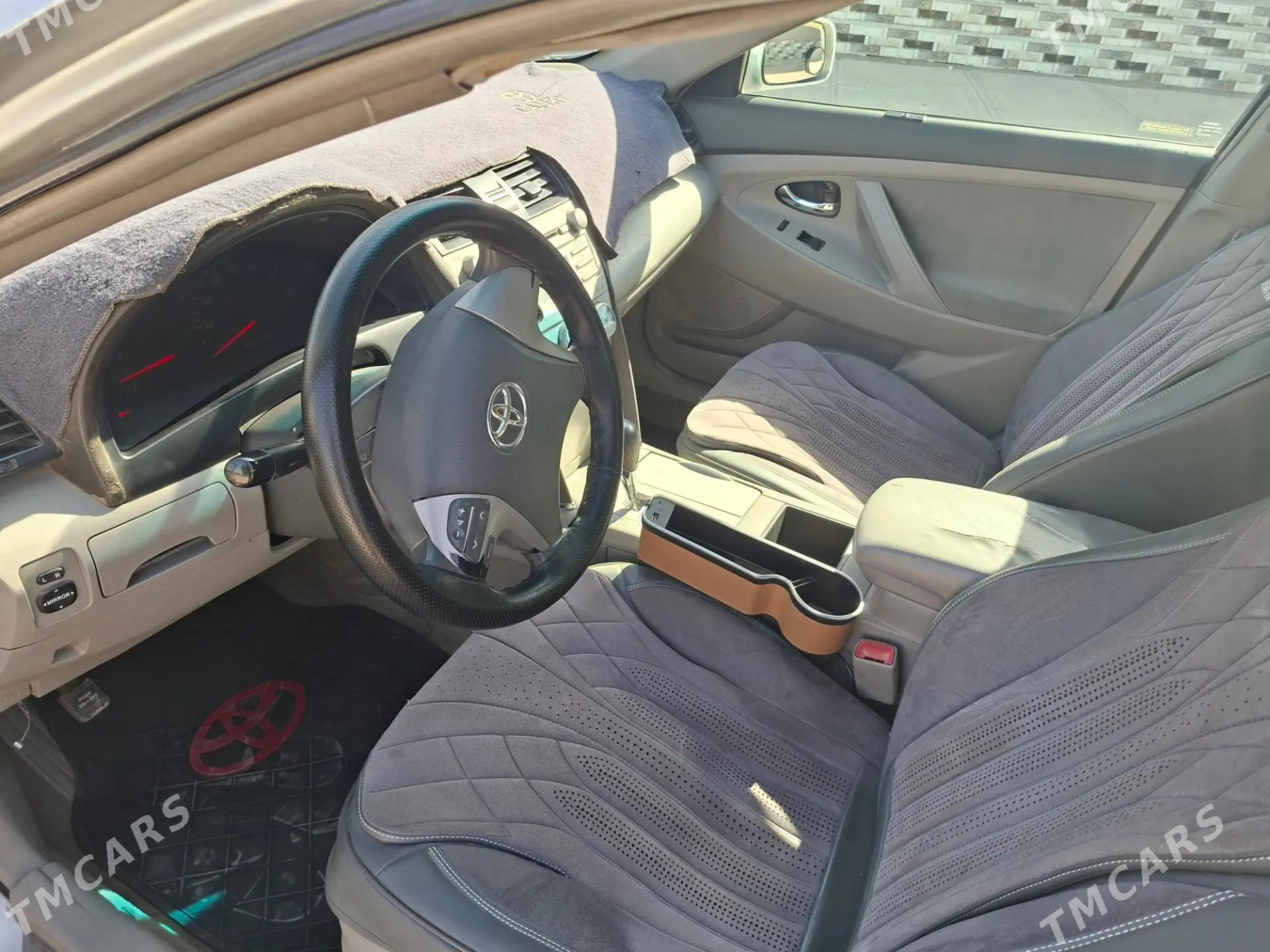 Toyota Camry 2007 - 170 000 TMT - Saýat - img 3