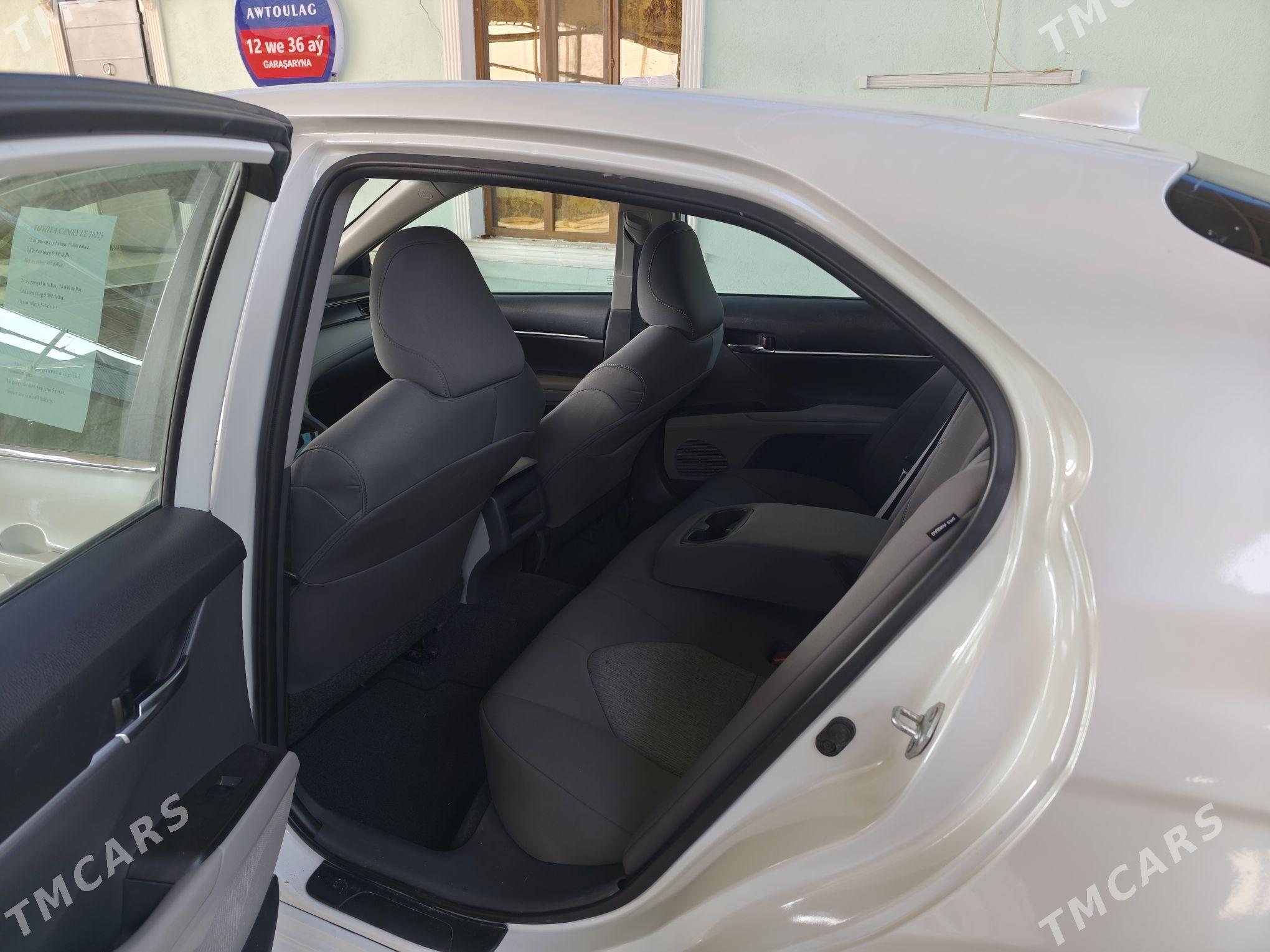 Toyota Camry 2022 - 315 200 TMT - Гарадамак - img 5