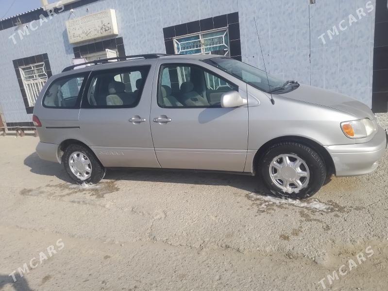 Toyota Sienna 2002 - 170 000 TMT - Gumdag - img 4