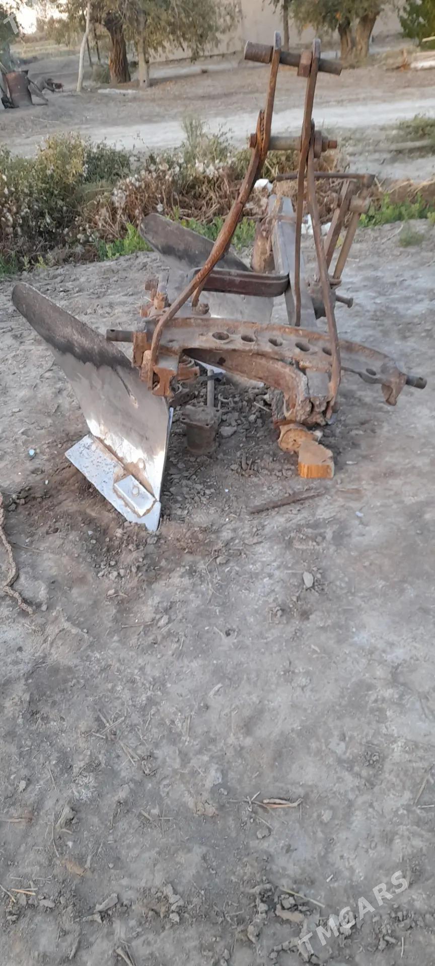 MTZ 80 1992 - 80 000 TMT - етр. Туркменбаши - img 4