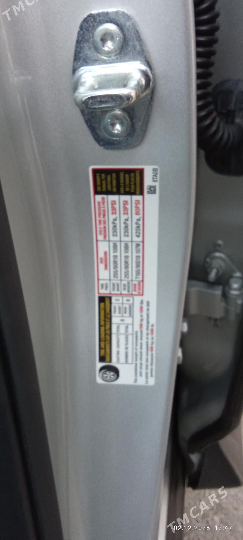 Nissan Pathfinder 2024 - 500 000 TMT - Türkmenabat - img 10