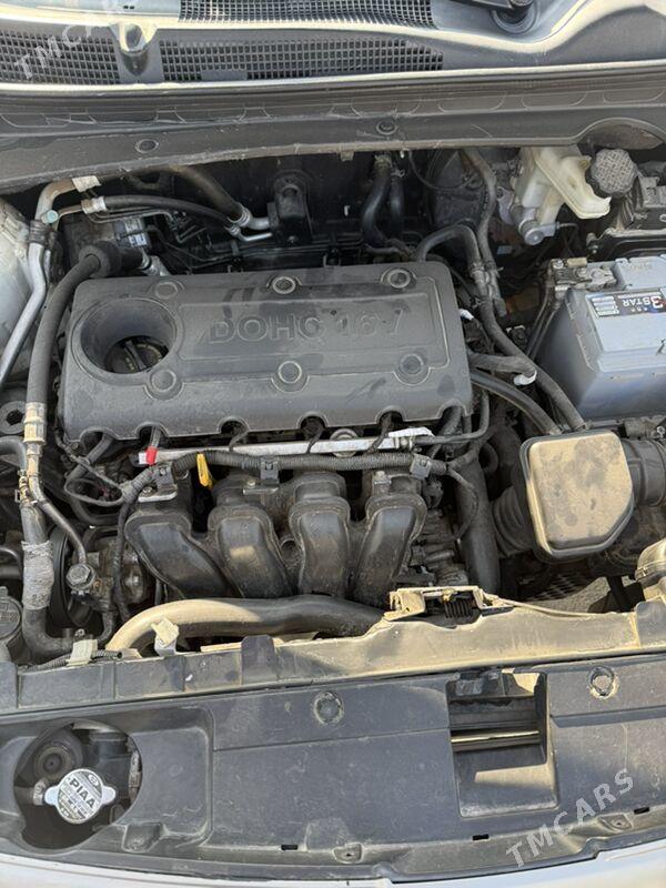 Kia Sportage 2010 - 180 000 TMT - Aşgabat - img 5