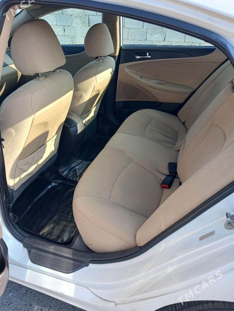 Hyundai Sonata 2010 - 160 000 TMT - Aşgabat - img 4