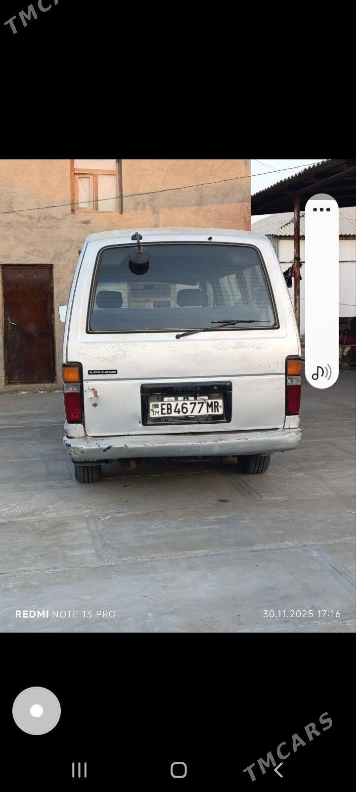 Toyota Hiace 1992 - 52 000 TMT - Murgap - img 5