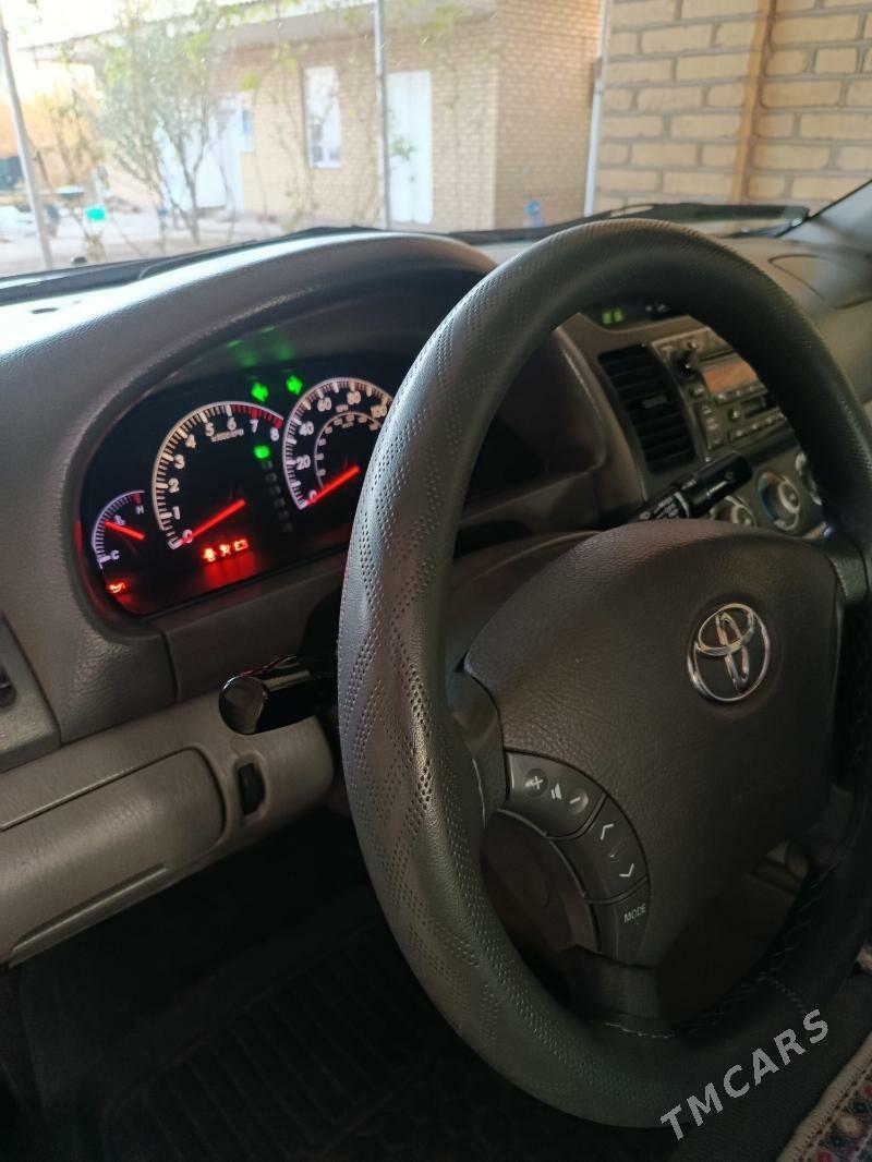 Toyota Camry 2005 - 185 000 TMT - Ýolöten - img 5