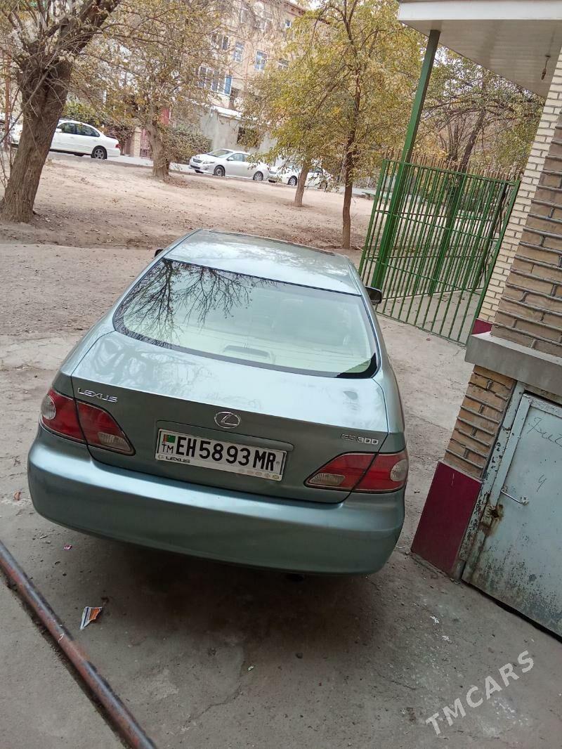 Lexus ES 2002 - 177 000 TMT - Mary - img 4